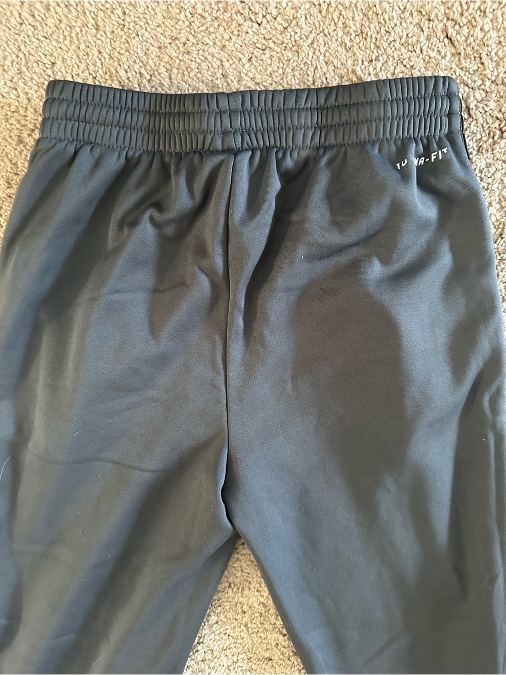 Jordan Kids (12-13 Years) Black Sweatpants with Black Jumpman Label
